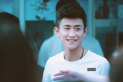 圈内人爆料张一山,圈内人爆料揭秘幕后故事